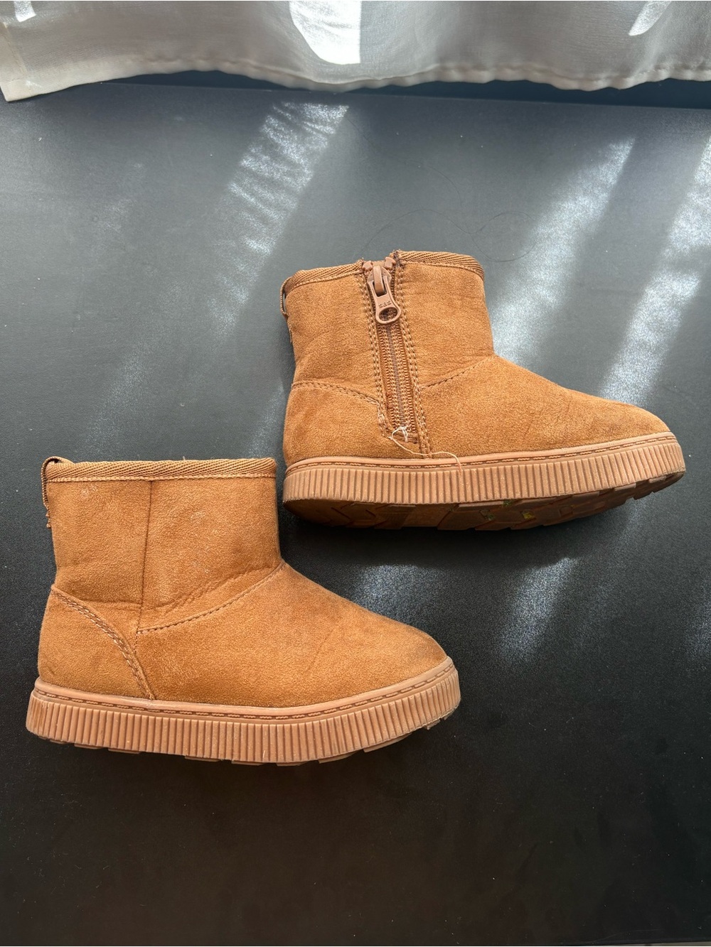 Cat and Jack girls boots